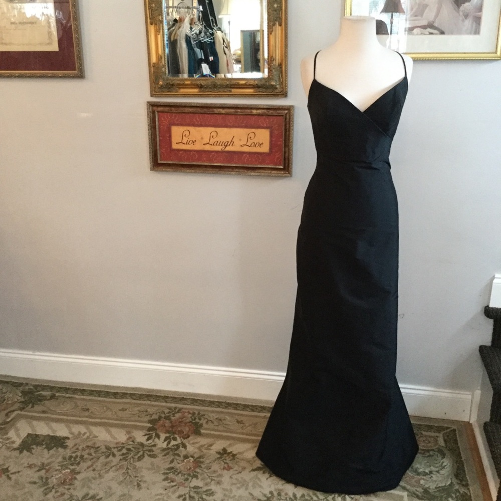Jim Hjelm gown